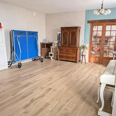 Cosy Avec Vue Sur Château&chevaux Apartamento *